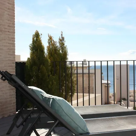 116 - Penthouse With Private Pool Near